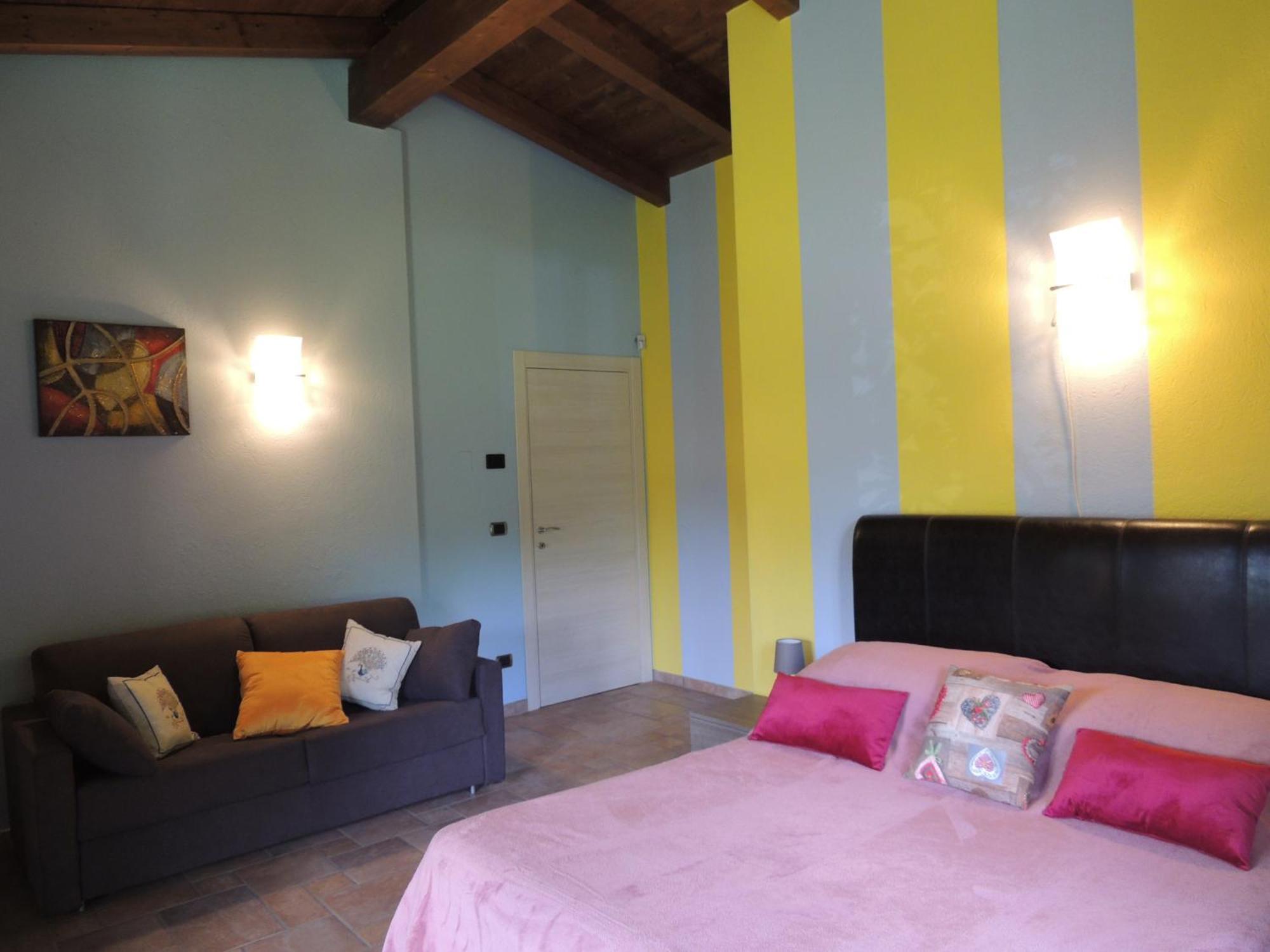 B&B Casa Bella Comba Vignolo Екстериор снимка